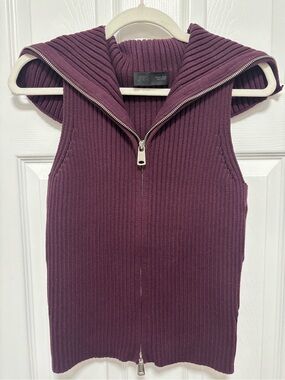 Zara Sleeveless Ribbed Zip Hoodie - Plum